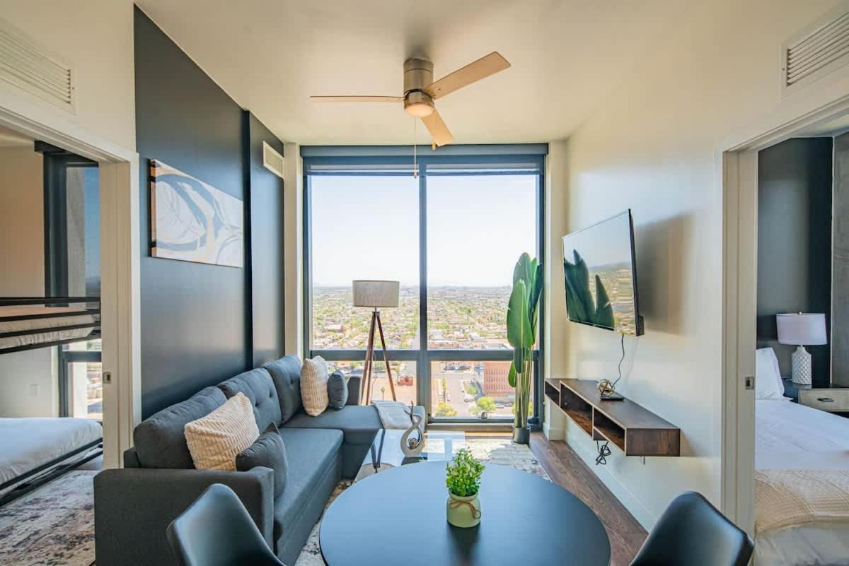 Detailed 2Bd, Highrise Dt, Pool, Gym, Parking, Sleeps 8 Apartment Финикс Екстериор снимка